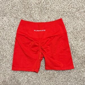 ALPHALETE Amplfy shorts in Scarlet